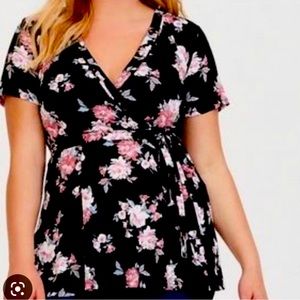 TORRID Faux Wrap Top size 0